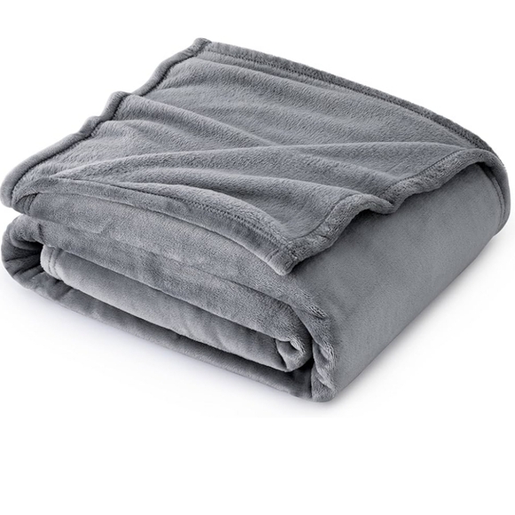 Cozy Gray Fleece Throw Blanket New - Picture 7 of 16